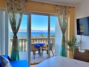 Interior - Holiday apartment with balcony and air conditioning (Šilo)