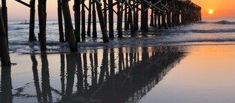 New listing, 1 block from our beautiful new beach!