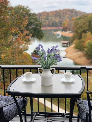 The Great Escape at Norris Lake- Waterfront Stay w/ Dock, Deck, & Sunset Views