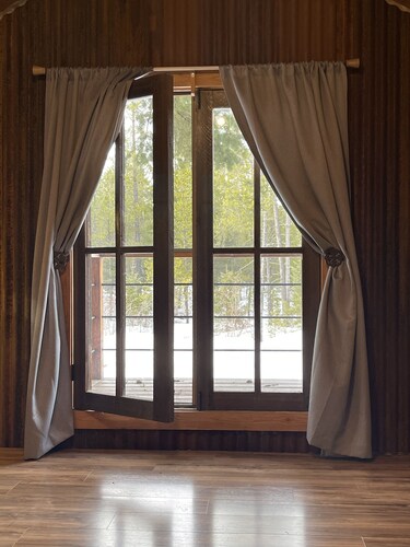 Hiker's Rest: A Relaxing Retreat 5 miles from Glacier National Park