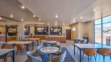 Frokostbuffé er inkludert hver dag