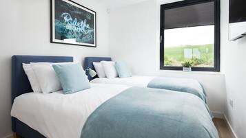 2 chambres, lit parapluie, Wi-Fi gratuit, draps fournis