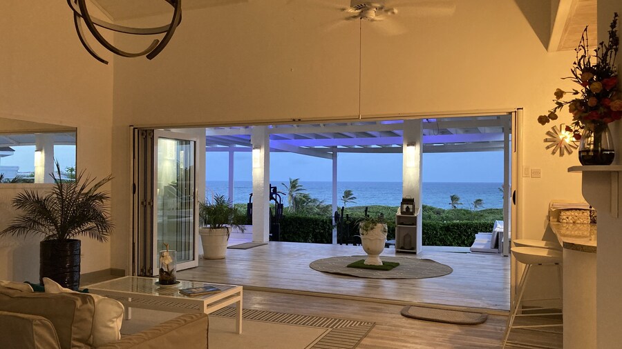 Unique Rare Villa! Retreat Style, Full Sea Views With Private Pool & Hot Tub! 3 Bedroom Villa by RedAwning