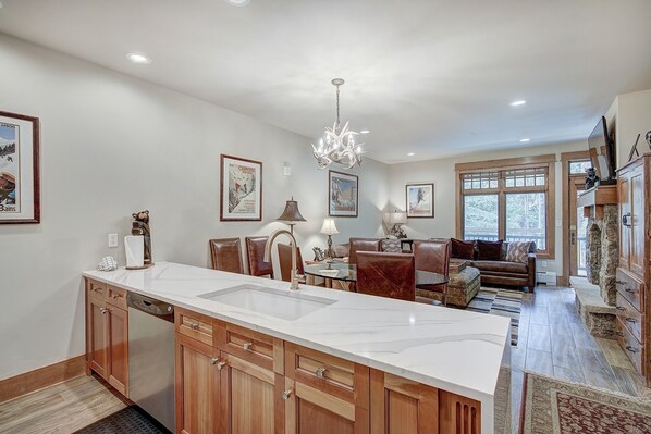 Private kitchen | Oven, coffee/tea maker - Luxury 1-Bedroom Ski-In Out Condo with Slopeside Heated Pool, No cleaning Fee 1 Condo by RedAwning (Keystone)