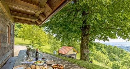 Rustic House With Lovely View, Sromlje, Slovenia