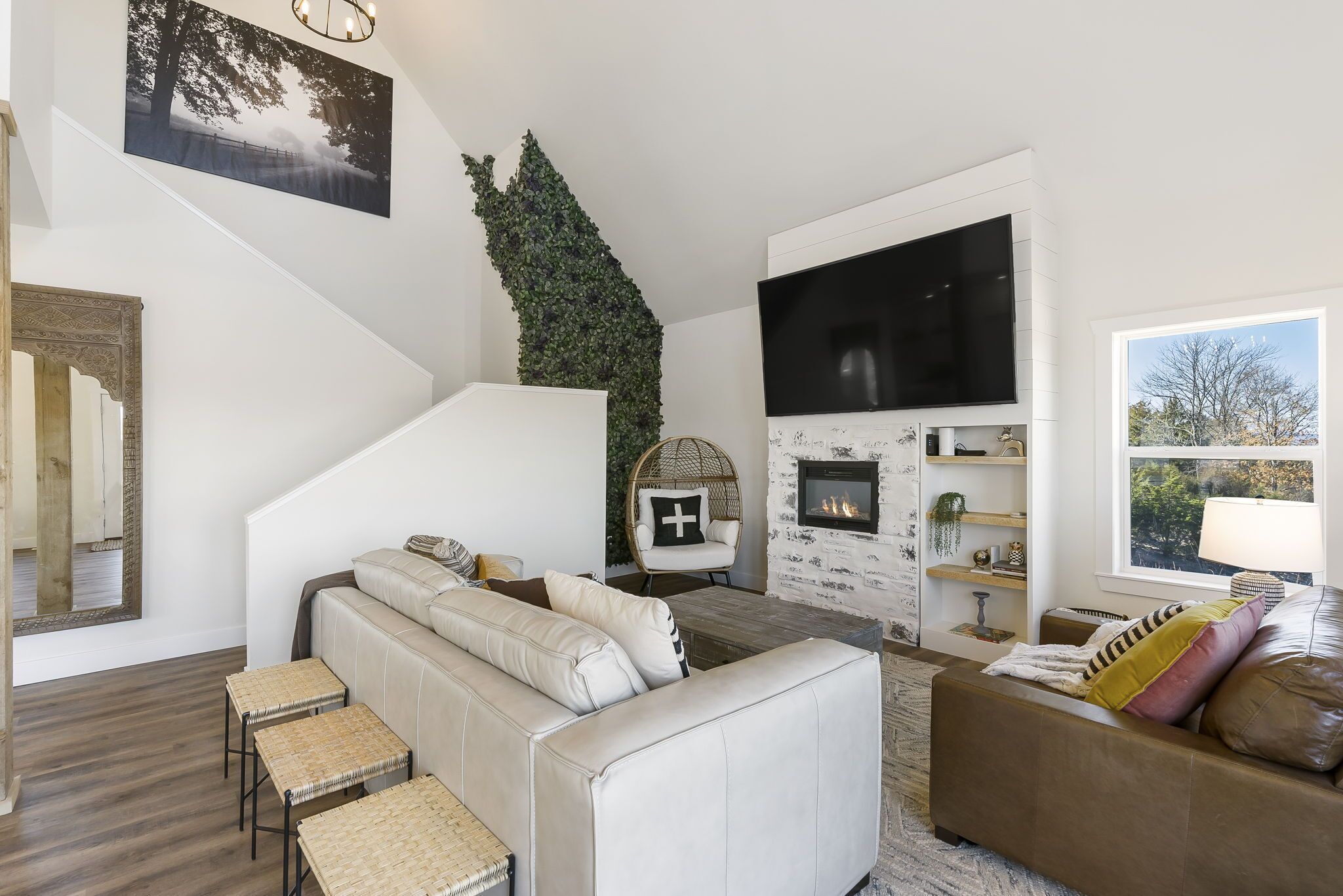 Pool open! Amazing LakeViews+Access! !HotTub!