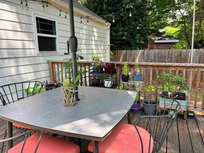 Outdoor dining - Bring the Dog! Close to Downtown & Airport (Decatur)