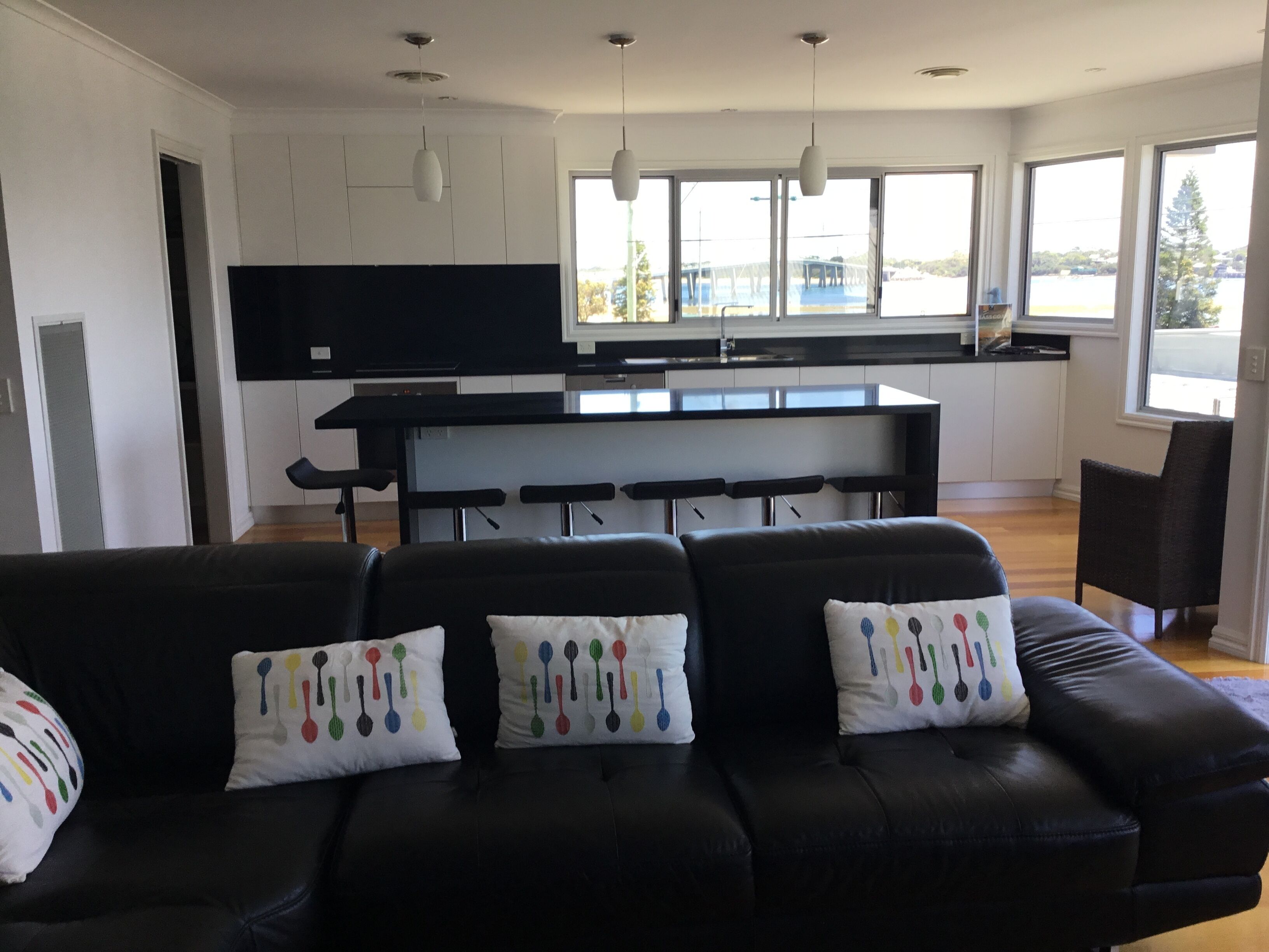 Superb Waterfront Apartment