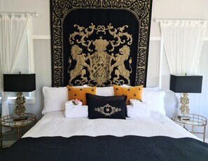 6 bedrooms, iron/ironing board, travel cot, free WiFi