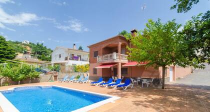 Club Villamar - Nice house with private pool to spend family holidays near Lloret de Mar.