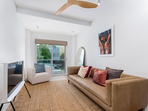 تلفزيون ذكي