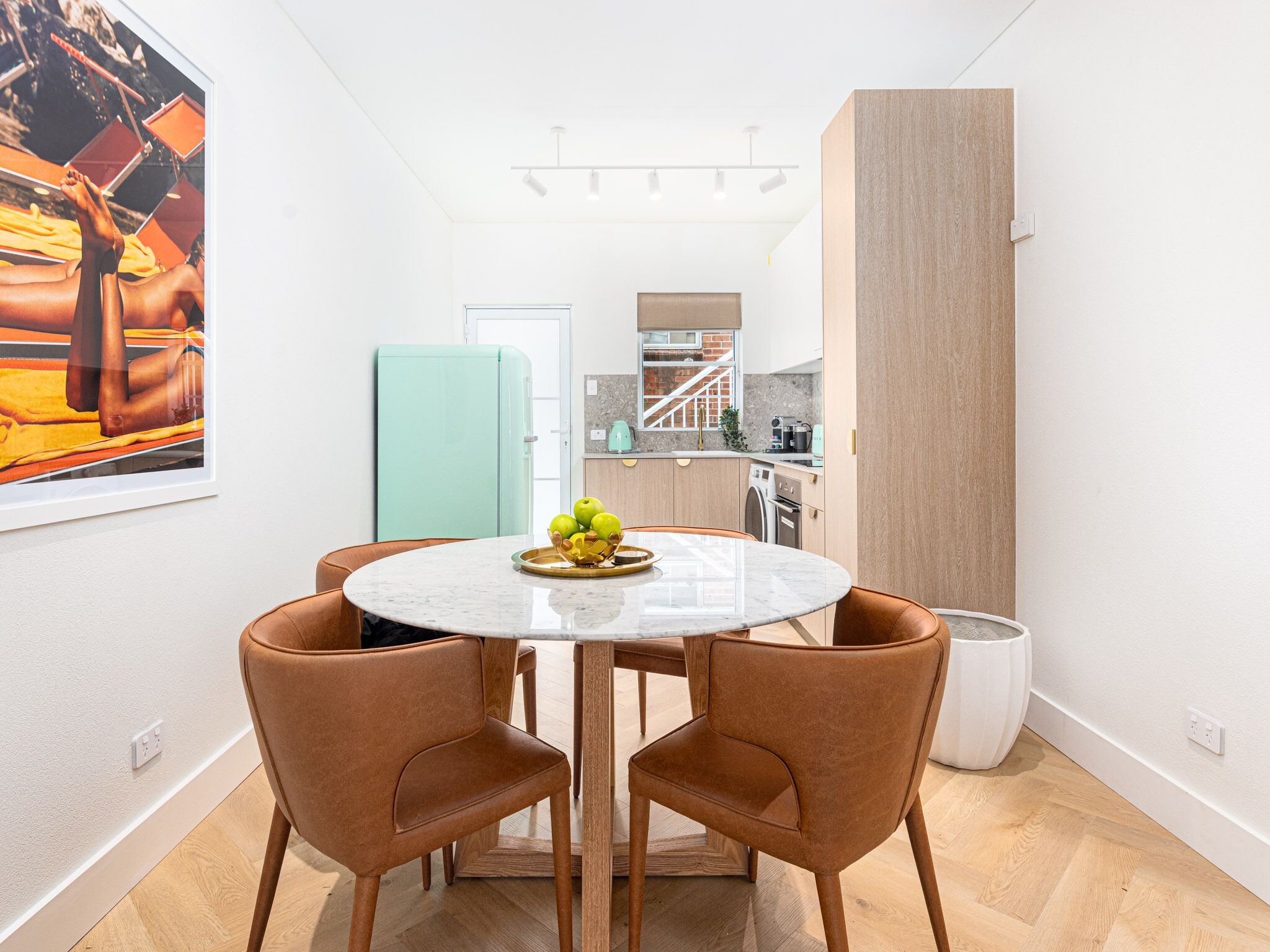 Boulevard 88 - One — image 5