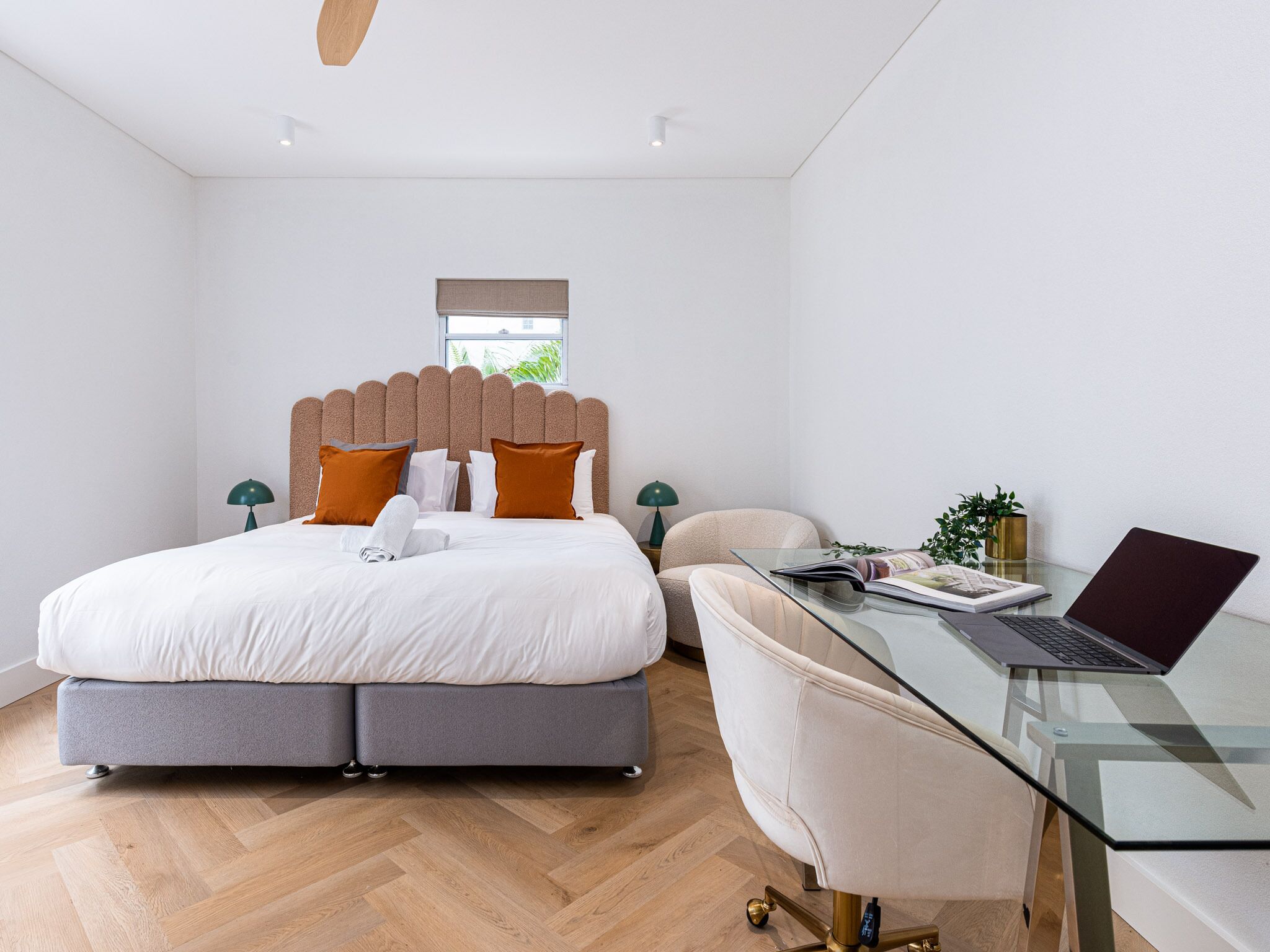 Boulevard 88 - One — image 14