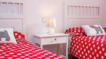 3 habitaciones, tabla de planchar con plancha y wifi gratis