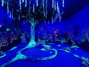 Interior - Arcades, Mini Golf, Space Theater, Huge Wizard Train & Castle Bedroom: The Floridian (Davenport)