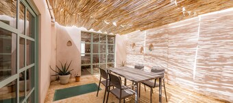 Apartment 'Pep Not 47' with Wi-Fi, A/C, Terrace & Garden