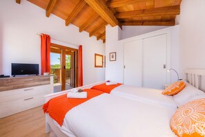 3 makuuhuonetta, ilmainen Wi-Fi, vuodevaatteet