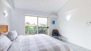 3 chambres, fer et planche à repasser, Wi-Fi gratuit