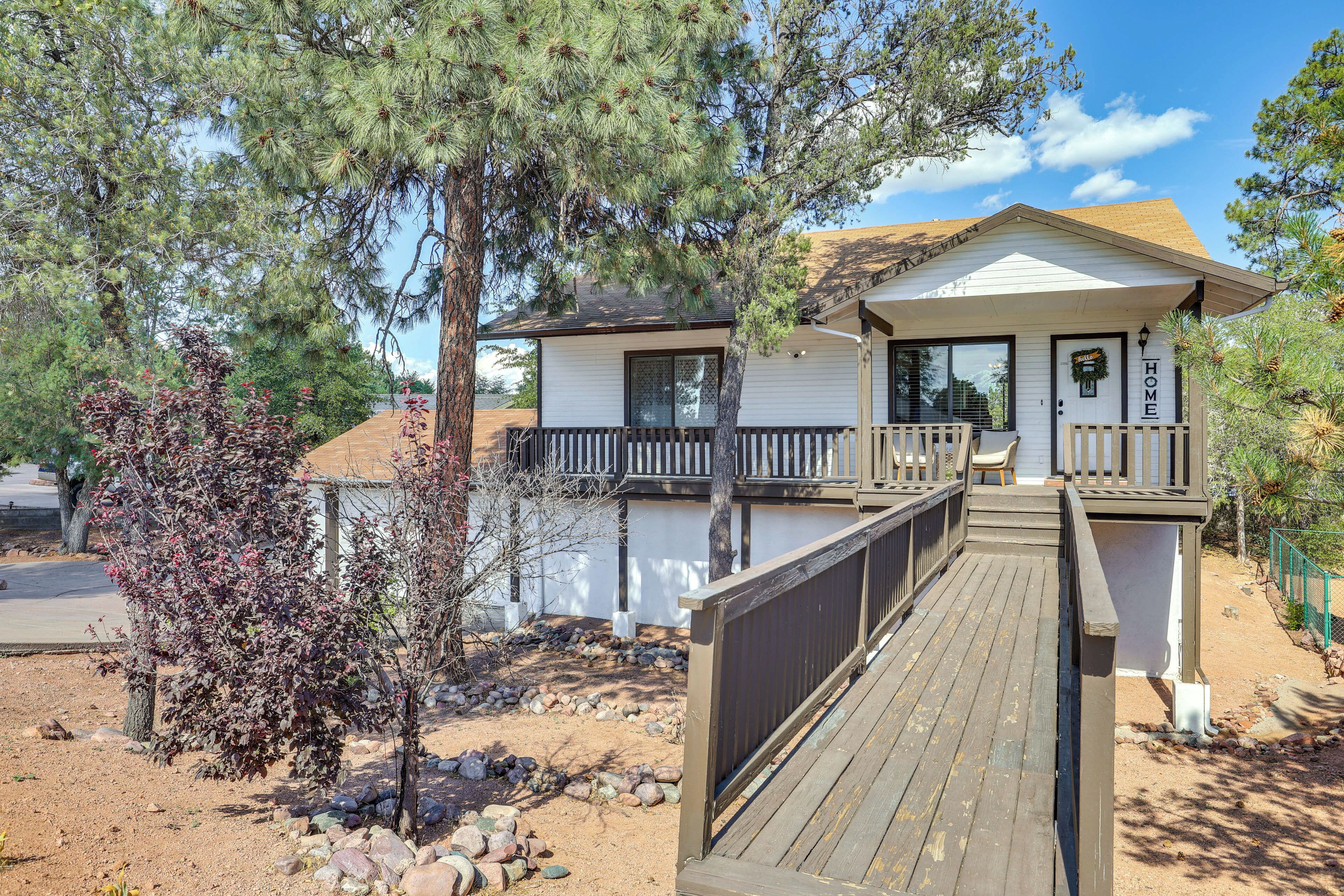 Payson Family Getaway w/ Deck, 2 Mi to Downtown