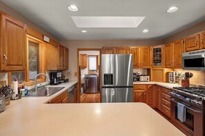 Fridge, microwave, oven, stovetop - One of a kind, Creek Front Lodge 3 floors, 2 kitchens, long distance views. (MARS HILL)