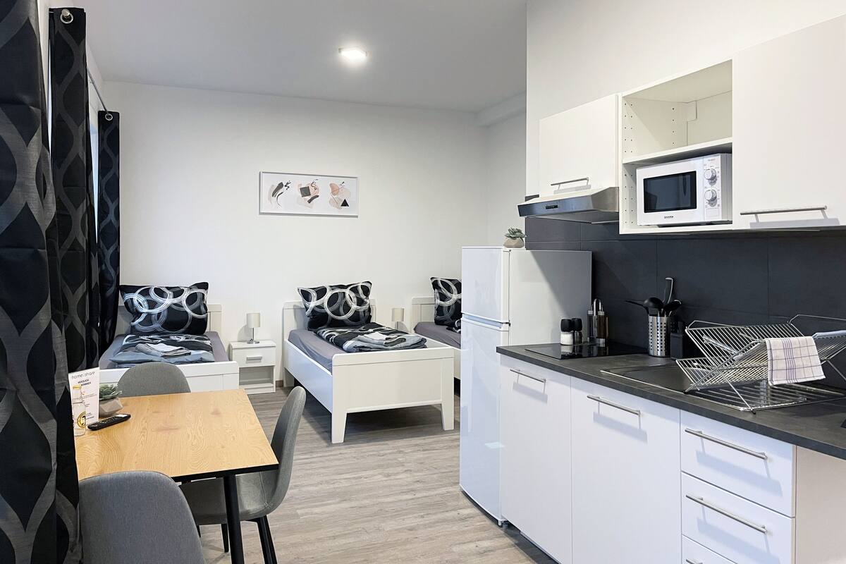 Classic-Apartment, 3 Einzelbetten | 1 Schlafzimmer, Schreibtisch, kostenloses WLAN