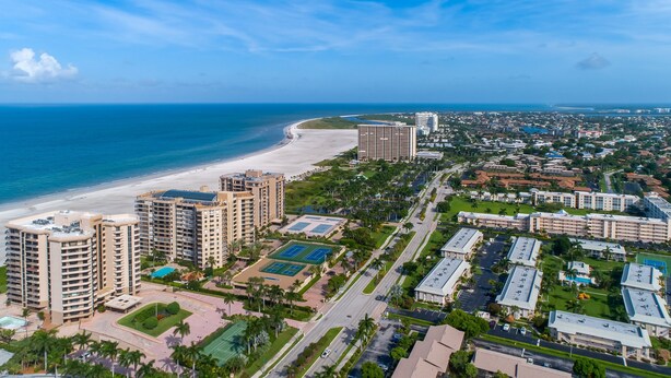 Exterior - 1BR Marco Island condo with pool, WiFi, kitchen, and heated pool. (Marco Island)