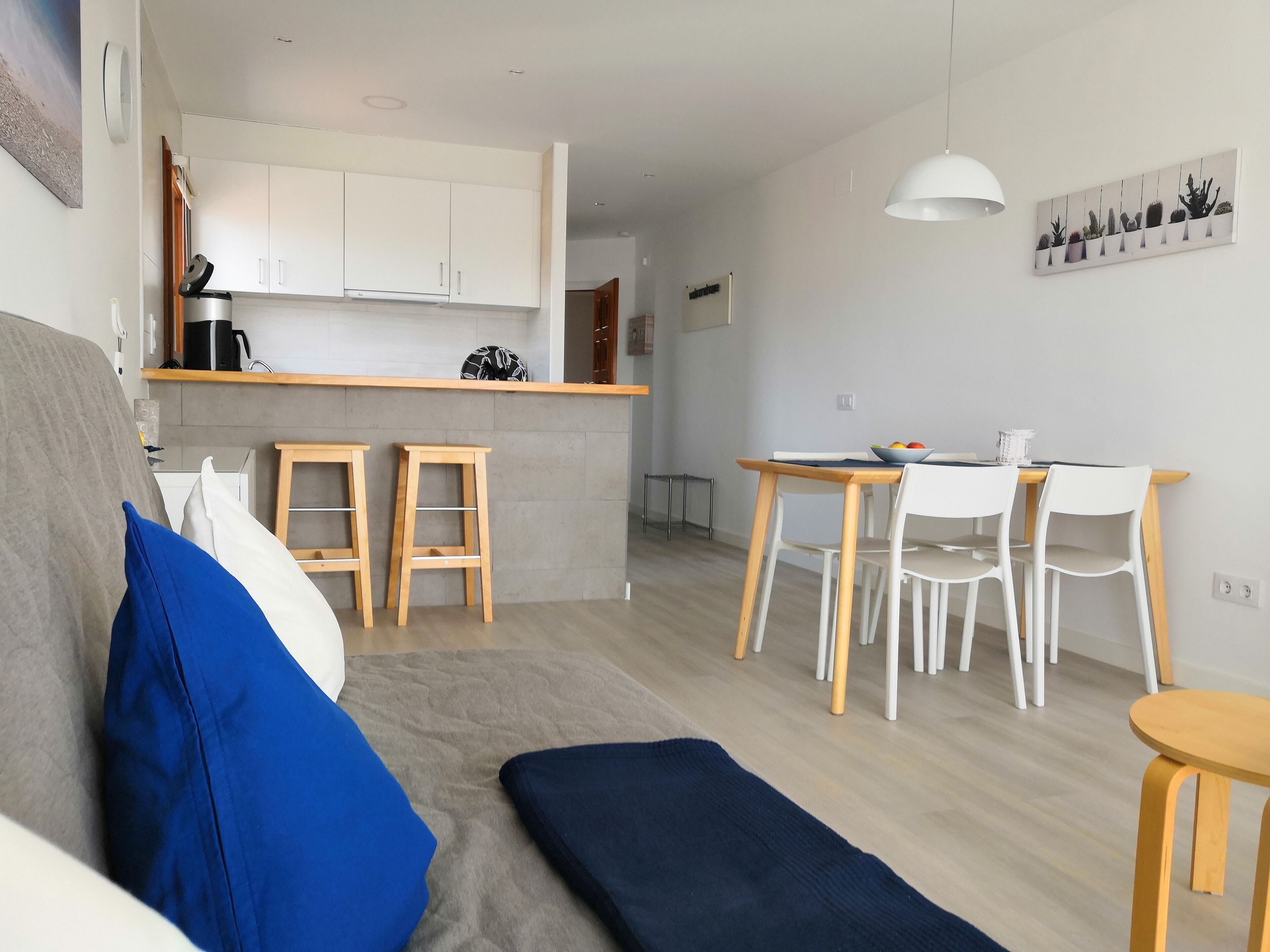 Clean and well-kept apartment on the beach of Empúriabrava, family atmosphere