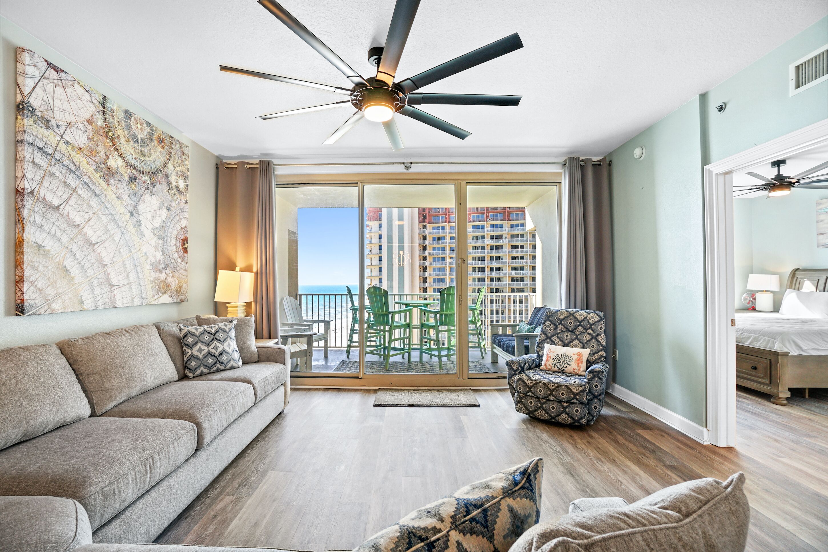 Beachfront - Sleeps 10! Huge Lagoon Pools, Hot Tubs, Indoor Pool, Private Beach