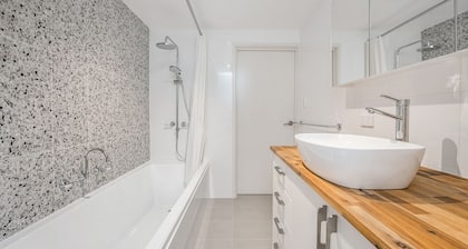 Chateau McNally - In the heart of Lancelin