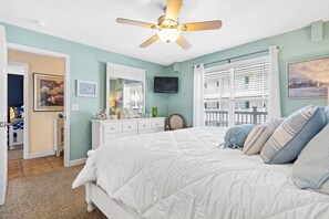 3 bedrooms, WiFi - Karen's Island Retreat-Oceanwalk 7204 Coastal Vacation Resorts (Oak Island)