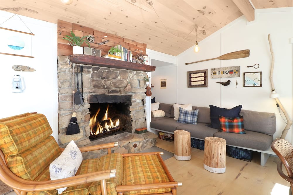 Cazadero Airbnb & Cheap Cabin Rentals from 90 AirCabins