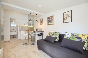 Apartment (2 Bedrooms) | Living room - Apartment Nino 3 (Dubrovnik)