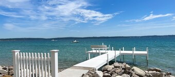 The Castle Cottage - 63 Beach - Weque - Private Lake Access