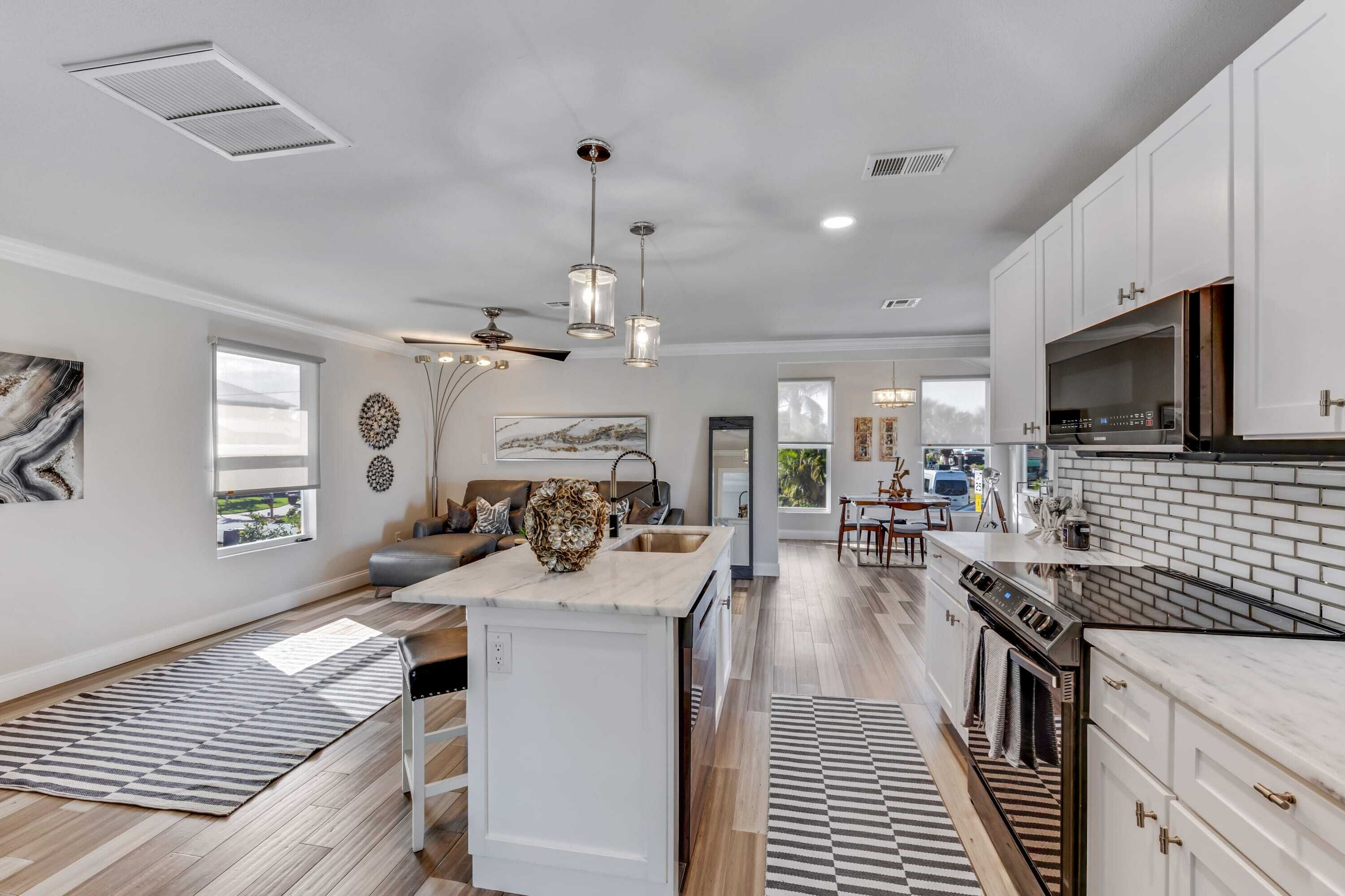 Canal Front Stilt Home: Waterfront Bliss