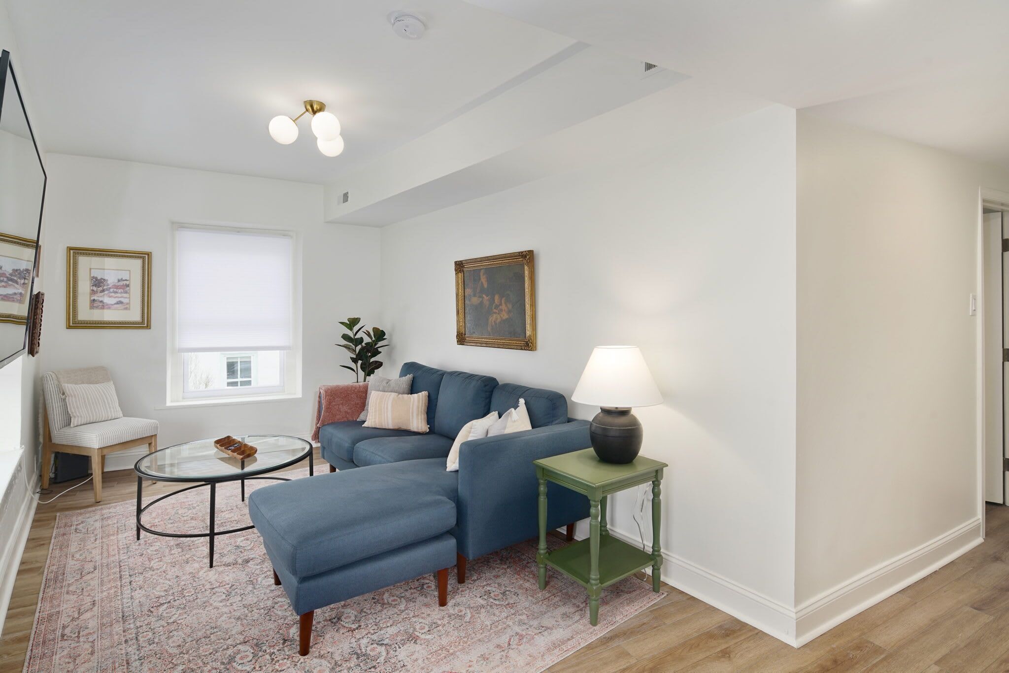 Brand New Manayunk Retreat 2BR including parking