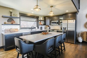 Fridge, microwave, oven, stovetop - New, Secluded Lodge with Amazing Forest Views Wrap-Around Deck & Open Living (Lead)