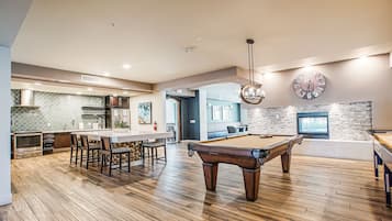 Condo, 3 Bedrooms | Games room