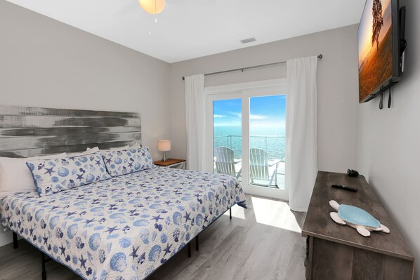 3 عدّة غرف نوم ومكواة/لوح كي وواي فاي مجانًا وملاءات أسرّة