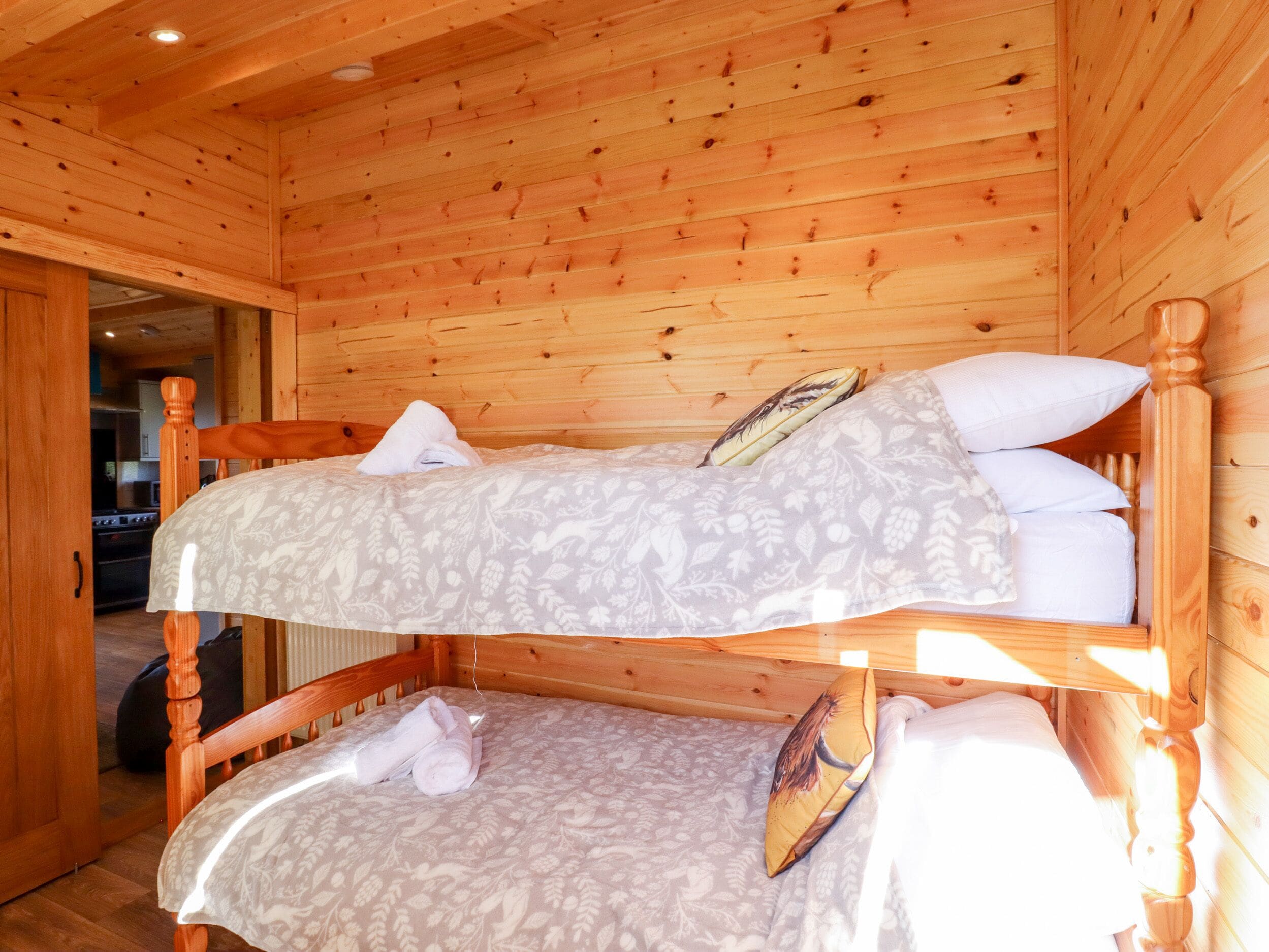 村舍 | 2 多间卧室、特色装修、特色家居、免费 WiFi