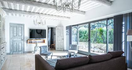 Gîte tout confort - jardin et piscine chauffée
