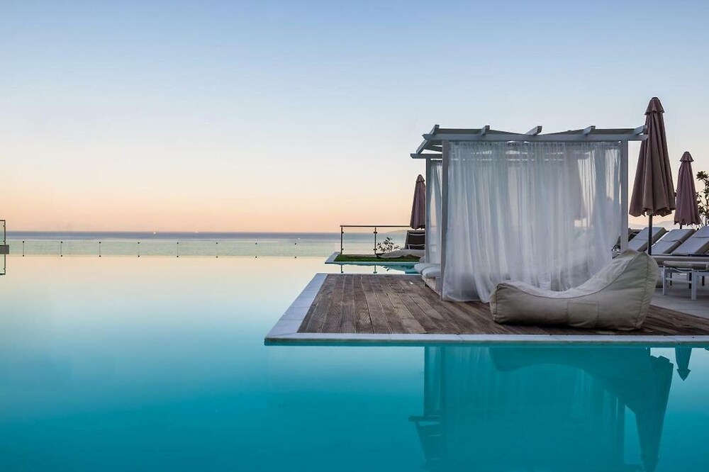 Golden Mare Resort