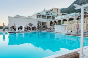 Udendørs pool
