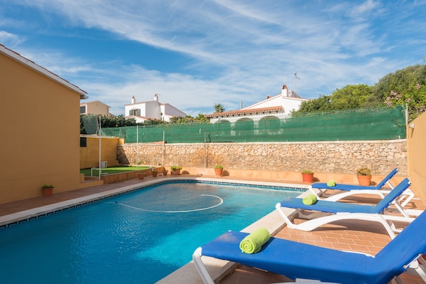 Piscine extérieure