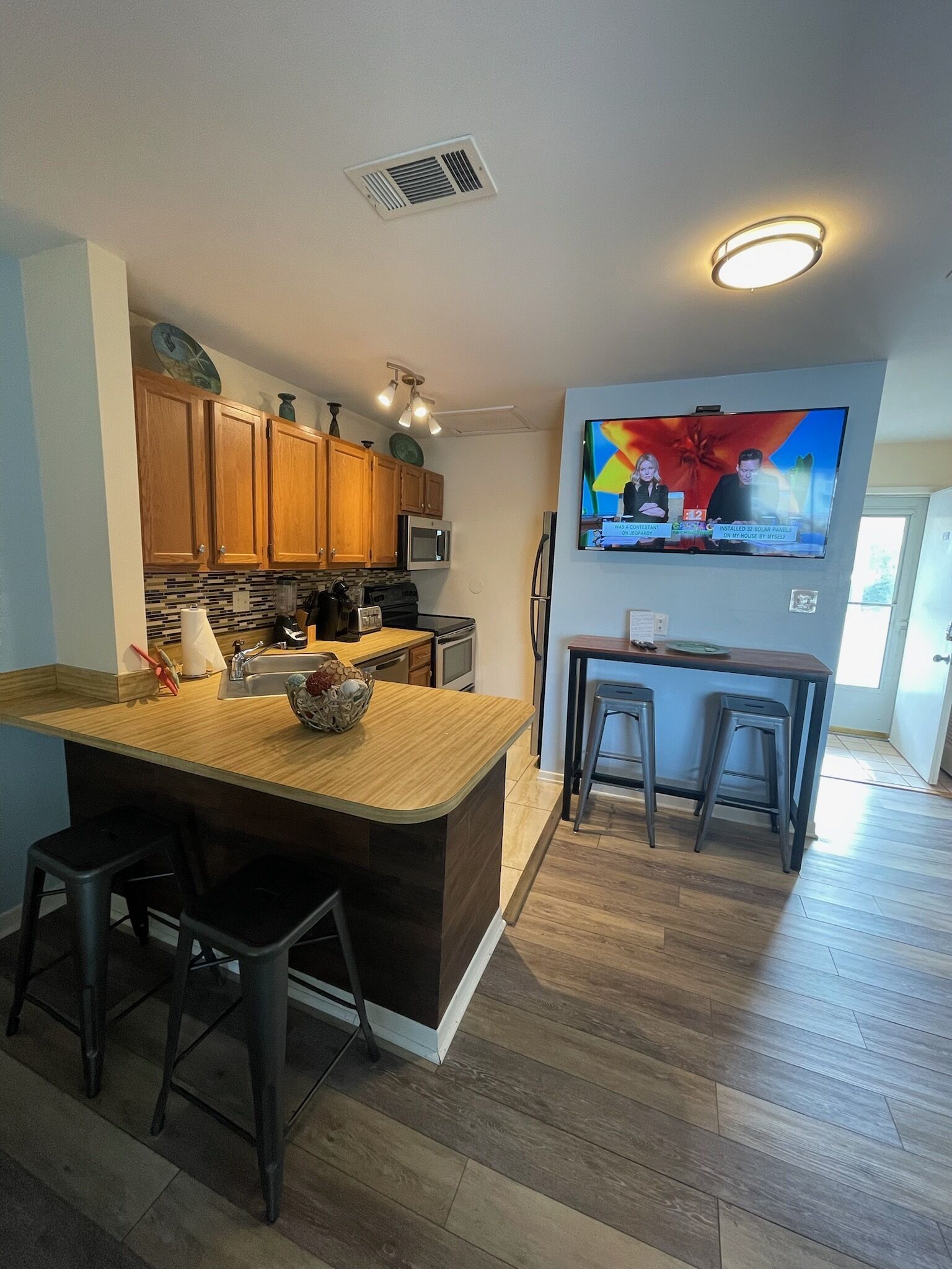 Condo #8209 is a beautiful beach unit just steps from the Gulf of Mexico!