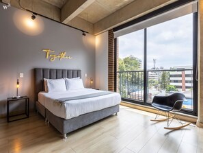 1 bedroom, iron/ironing board, WiFi, bed sheets - w* | Fantastic Loft in Parque 93 (Bogotá)