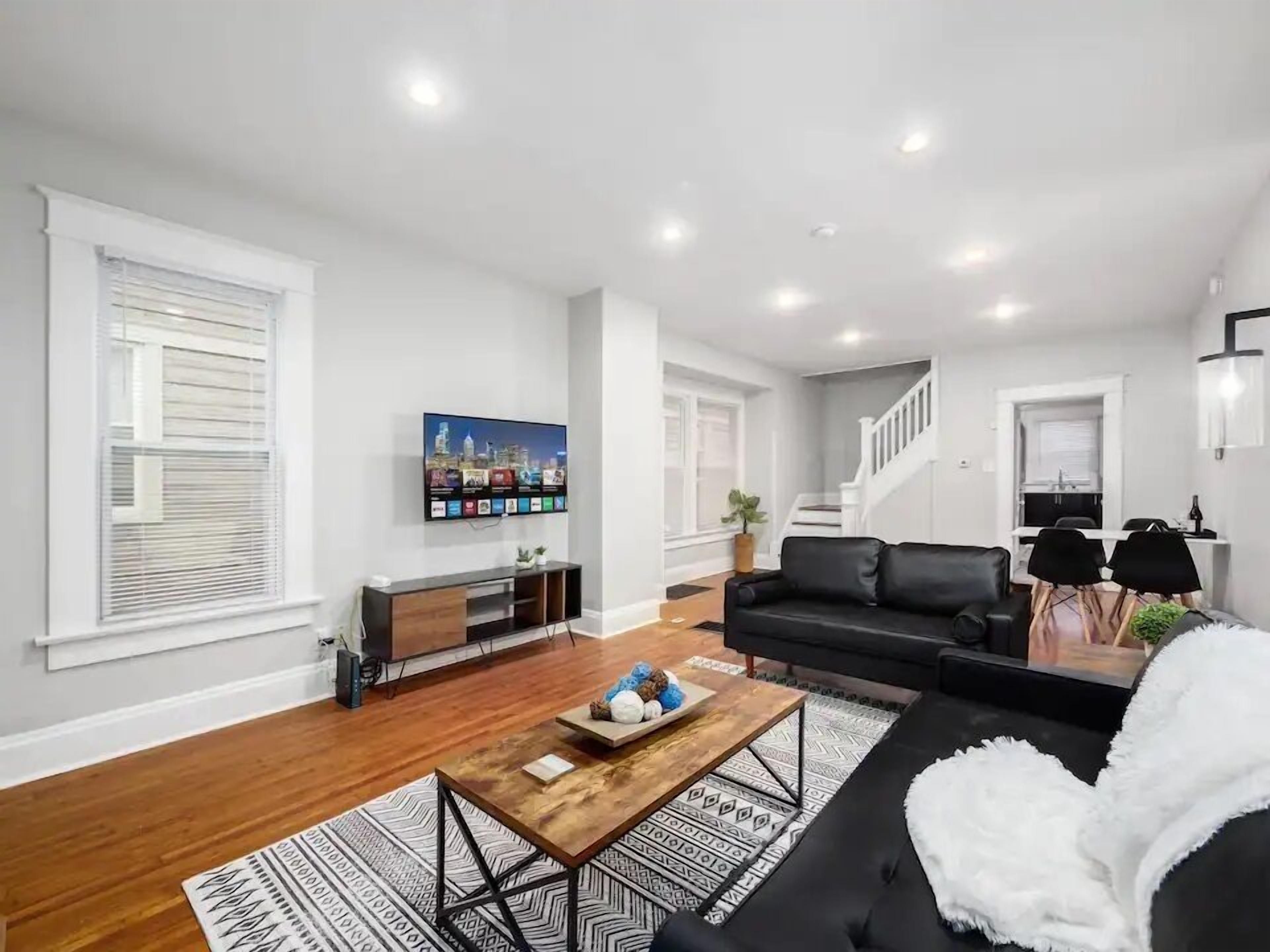 LOVELY 6BR HOME ON OSU CAMPUS l FREE PARKING