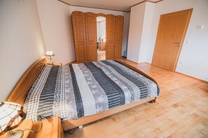 Villa (Four Bedroom villa Alpe Adria)