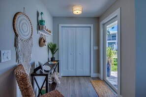 Interior - 274 Curlew St. - Modern Bayfront Home with Pool! (Fort Myers Beach)