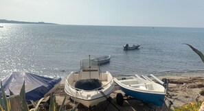 Plage, chaises longues