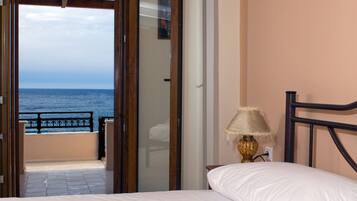 Apartment, 2 Bedrooms, Sea View (Split Level) | Free WiFi